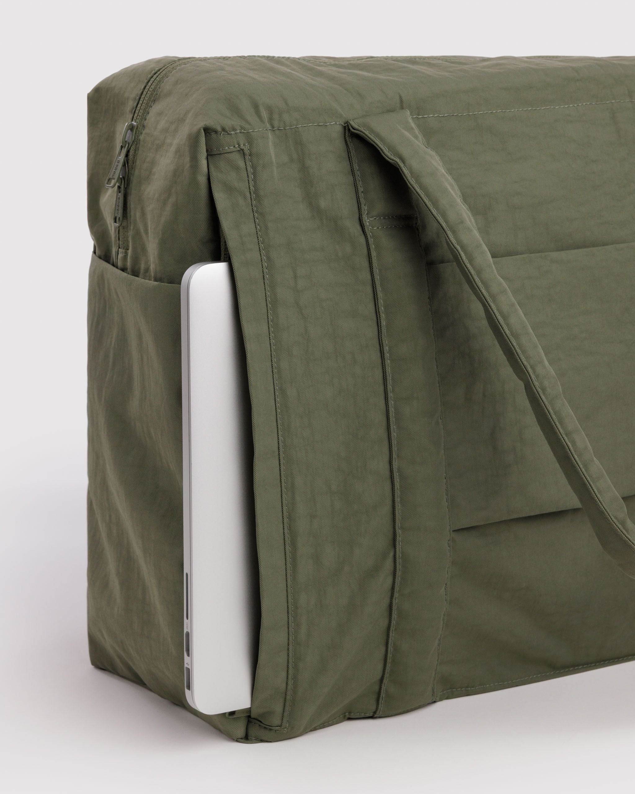Baggu Cloud Carry-on in Caper — interior and pocket detail