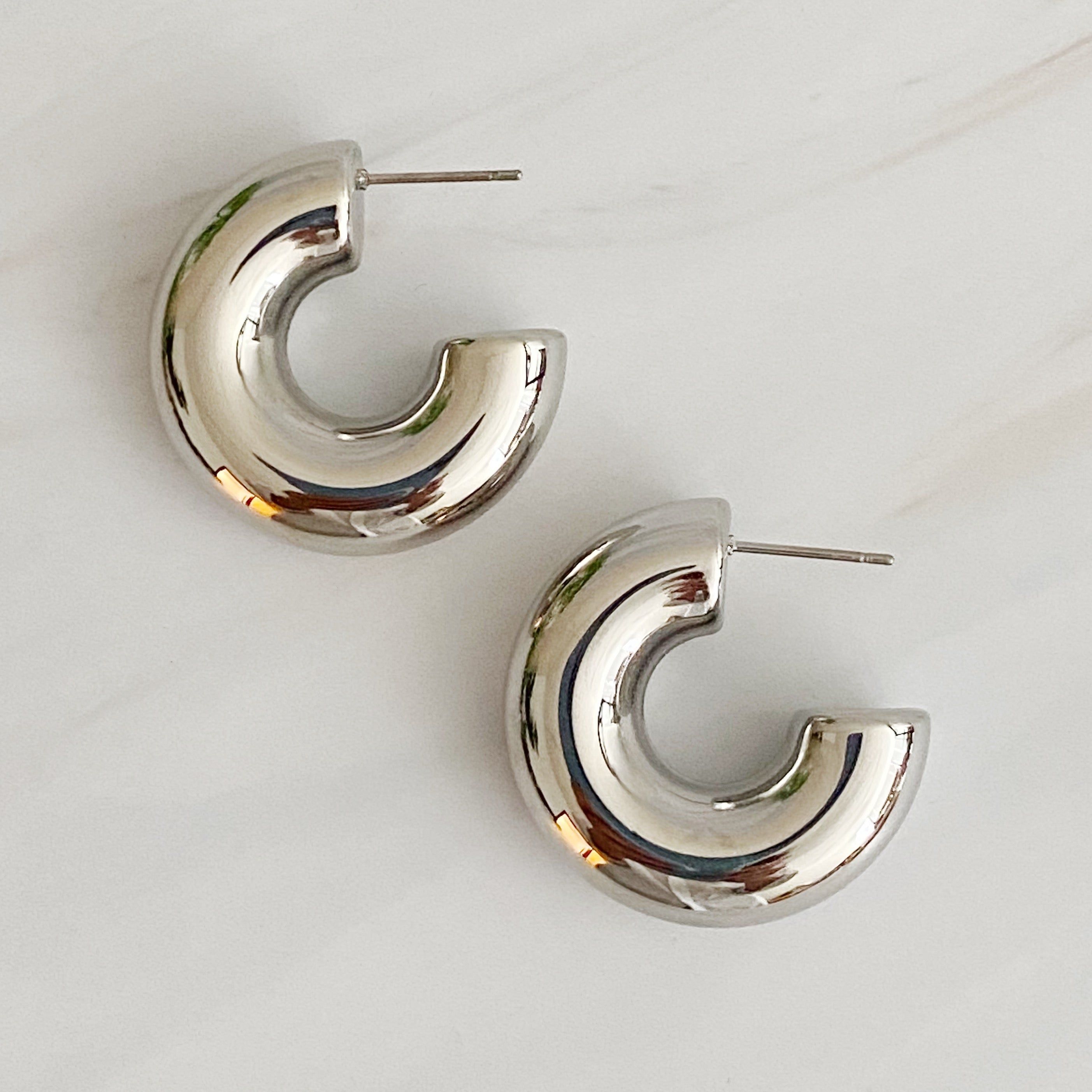Polished Hollow Daily Hoop Earrings — view 4