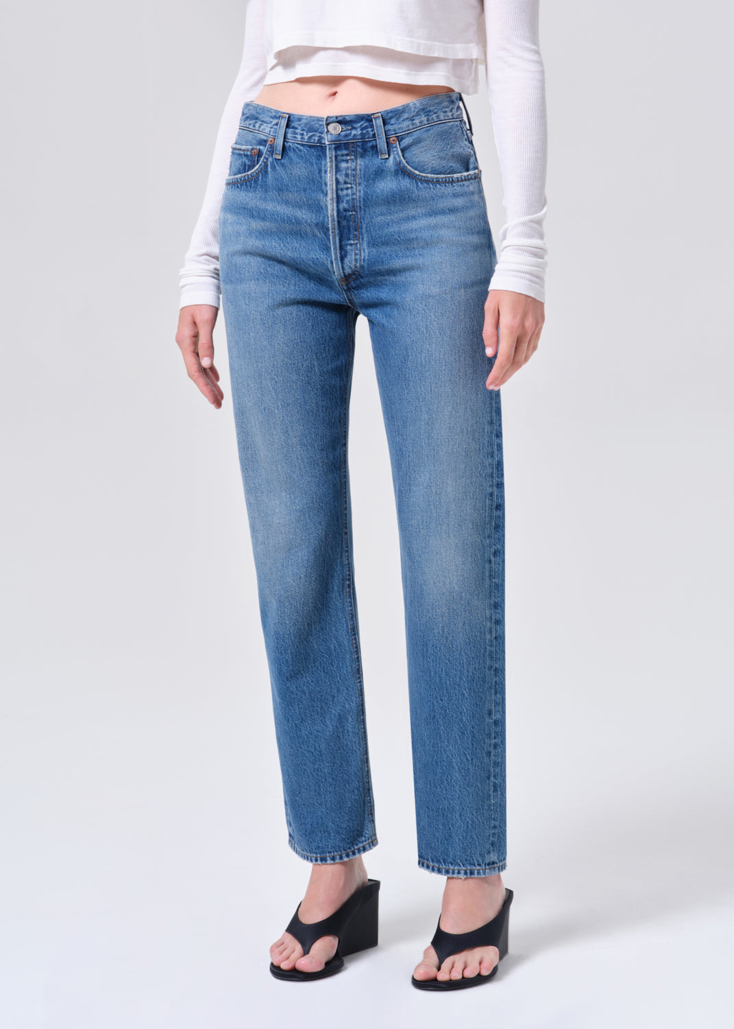 90's Pinch Waist Jean in Circulate