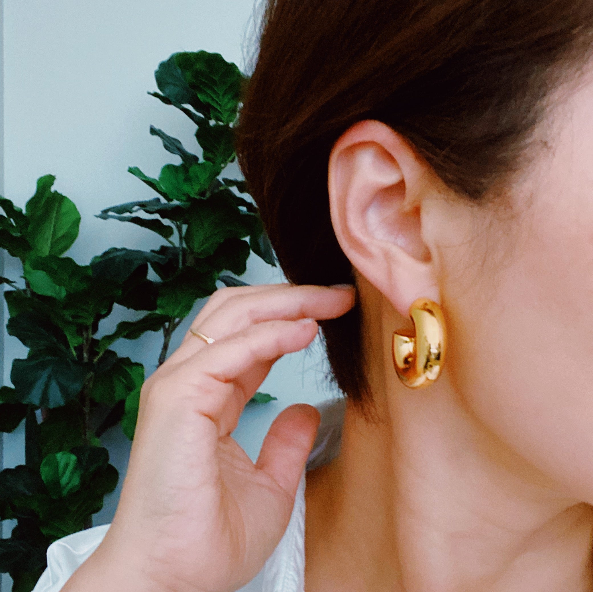 Polished Hollow Daily Hoop Earrings — view 9