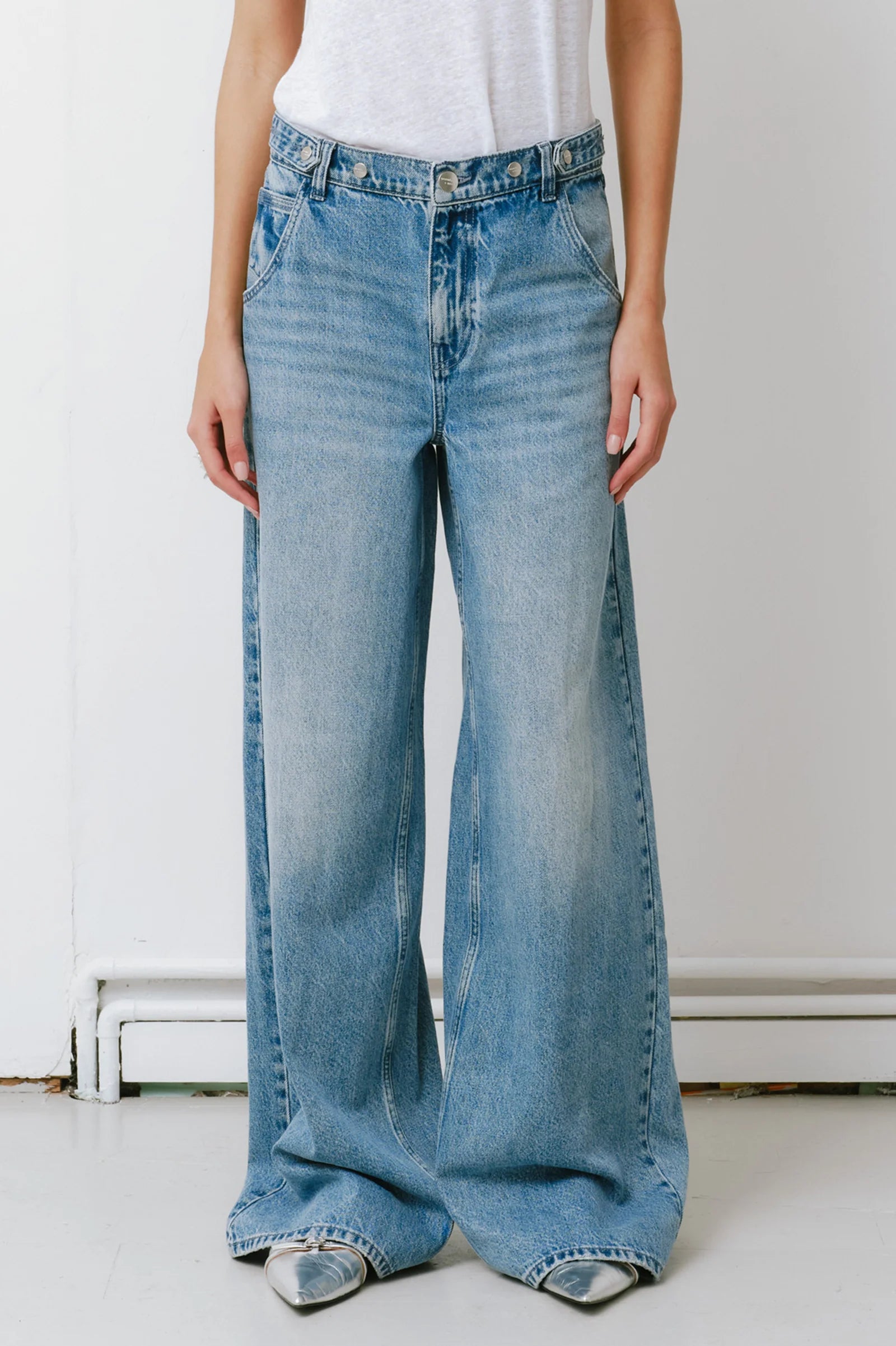 Ali Tab Jeans in Melrose — view 4