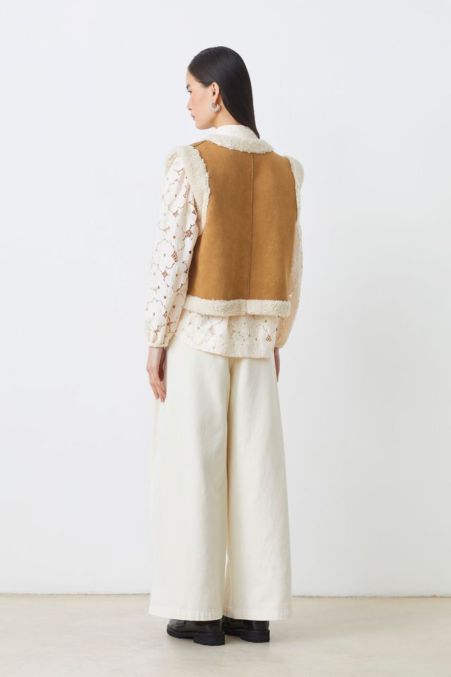 Dual Vest in Camel — view 3