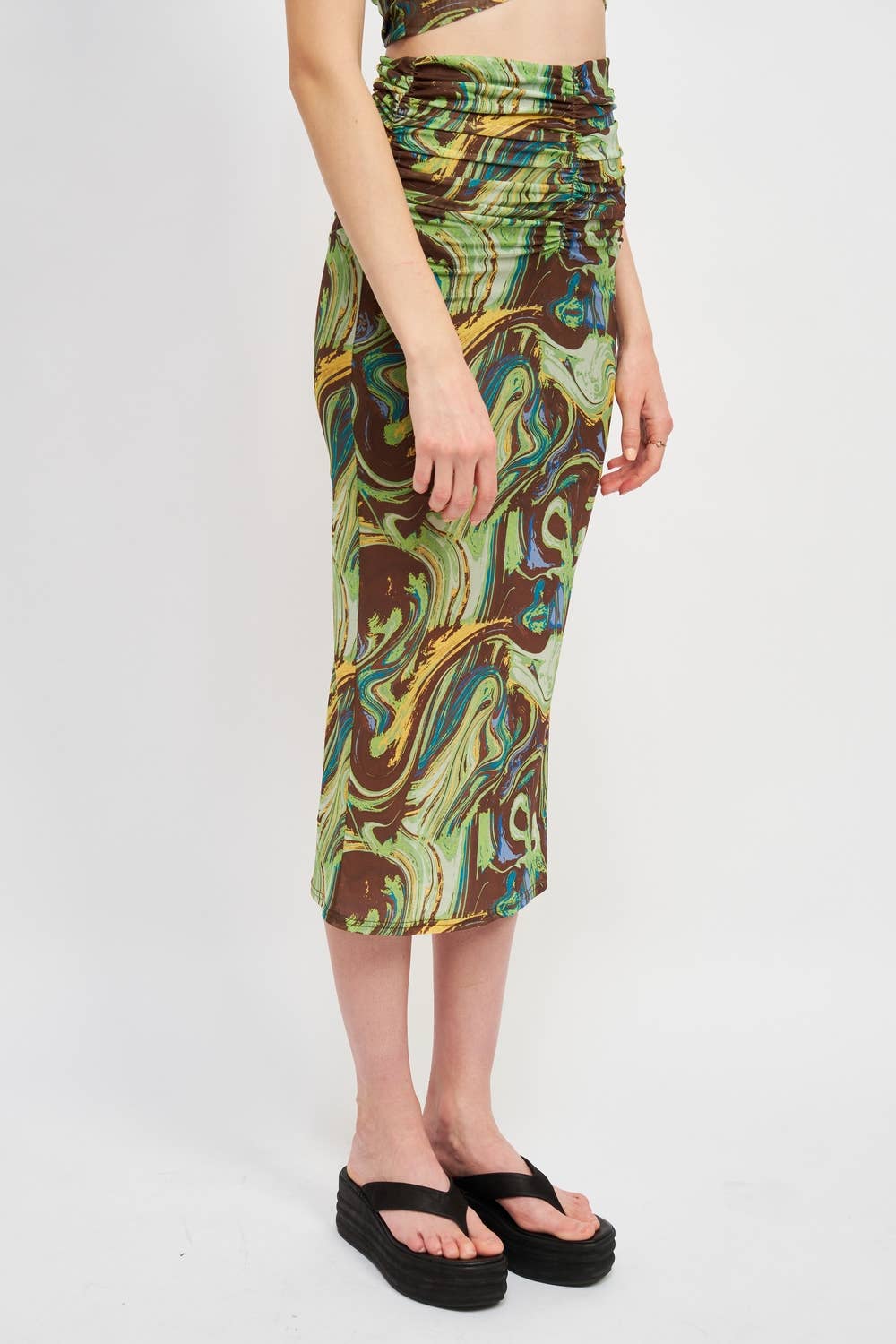 High Rise Ruched Skirt in Brown-Green Swirl — view 3