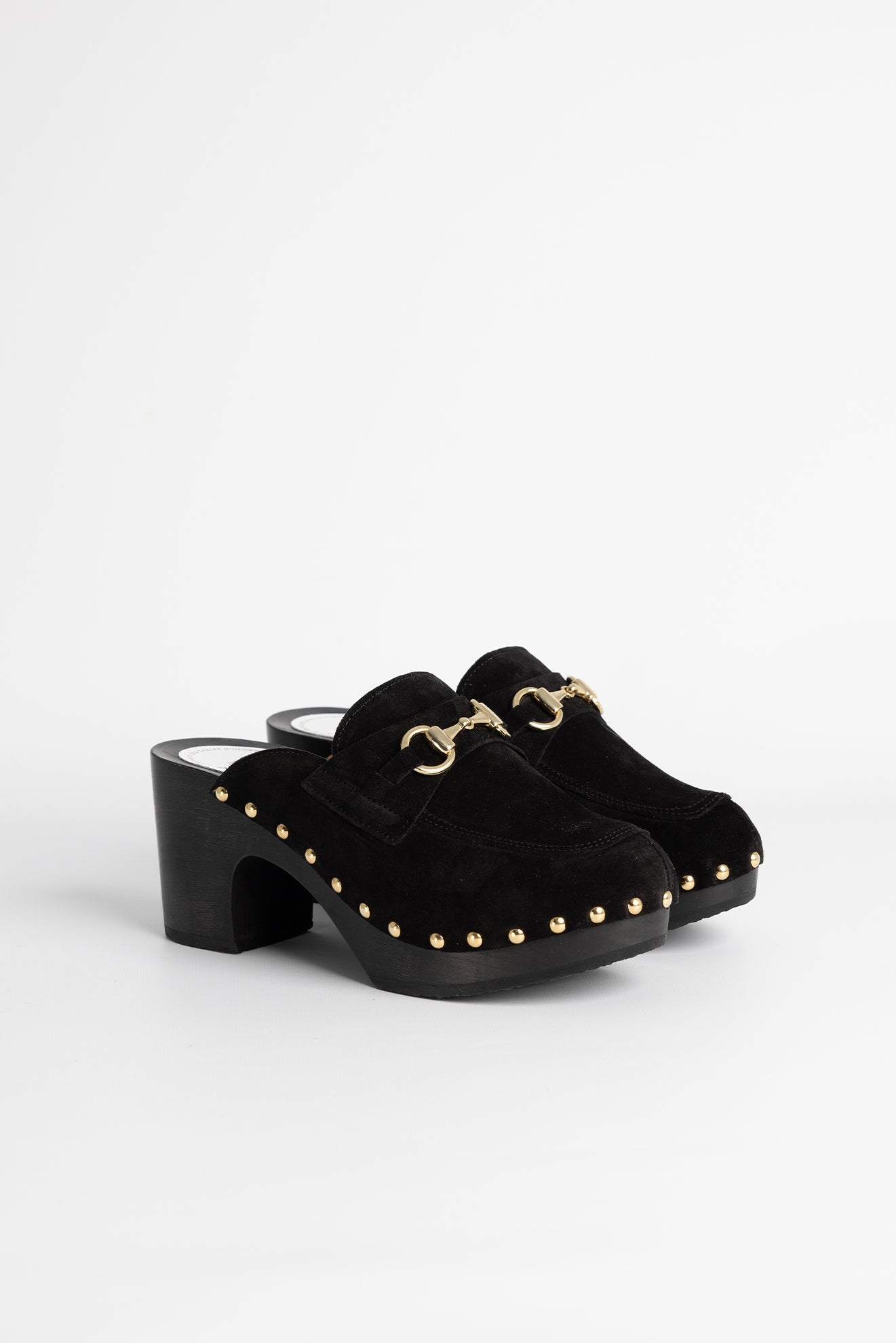 Yorsi Velvet Clog in Noir