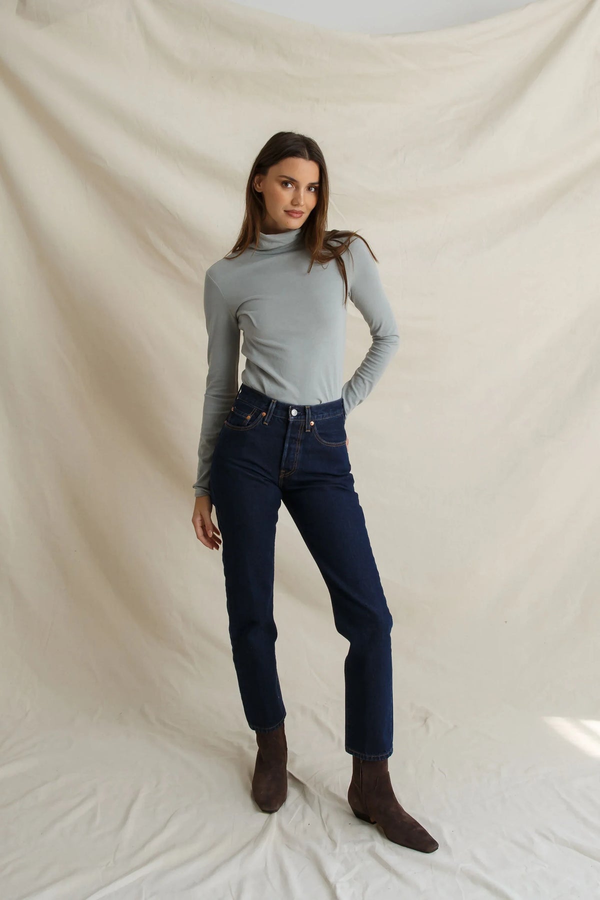 Cindy Long Sleeve Turtleneck in Griffin Gray - view 4