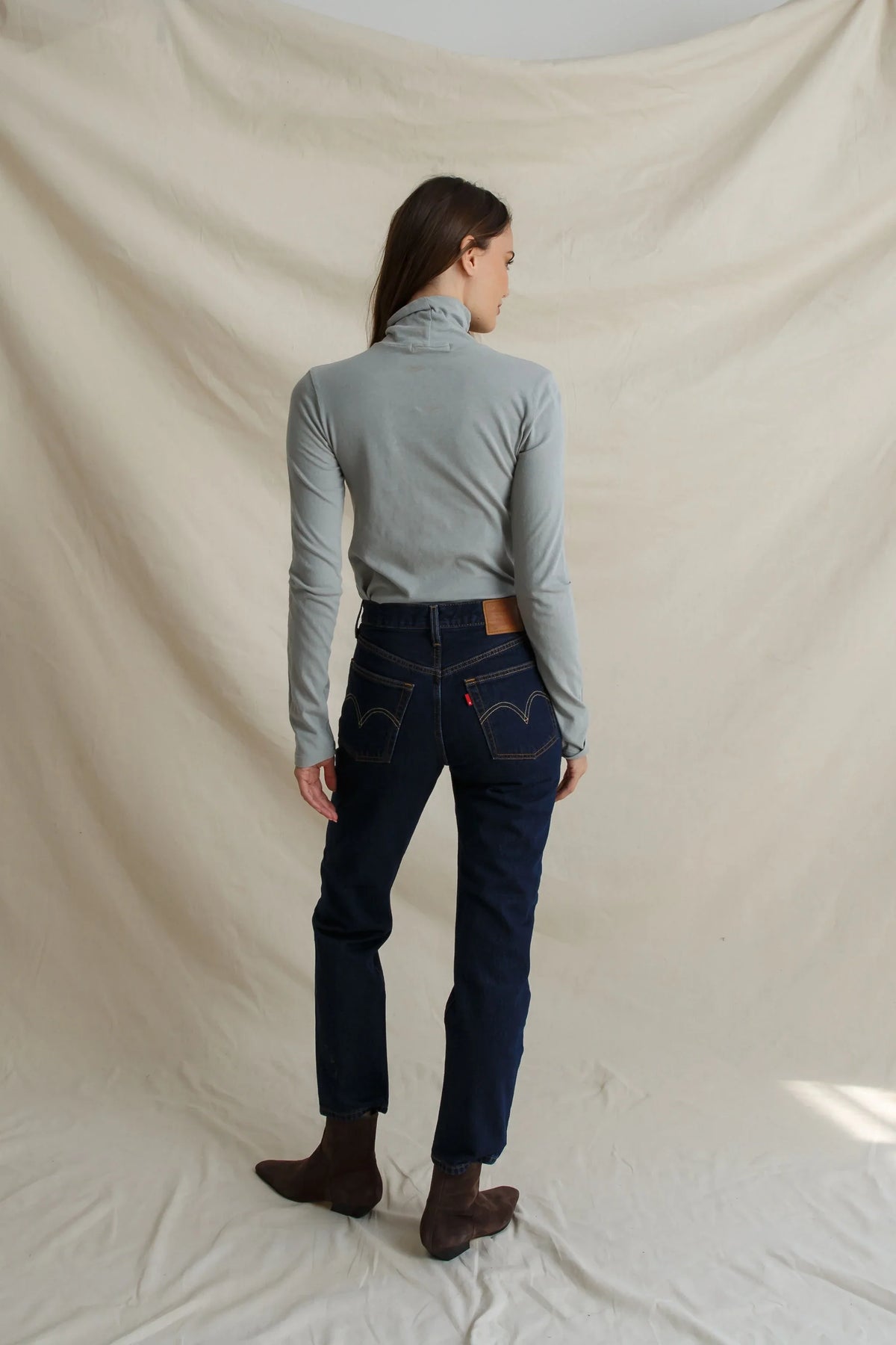 Cindy Long Sleeve Turtleneck in Griffin Gray - view 6
