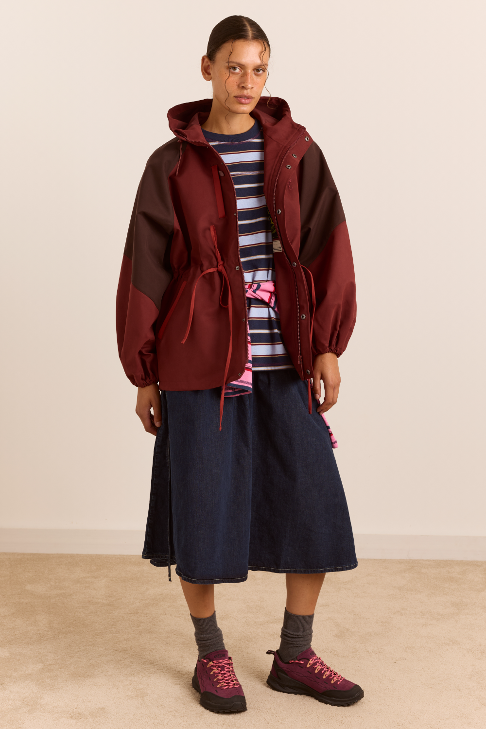 Liu Shower Proof Raincoat in Burgundy - view 1