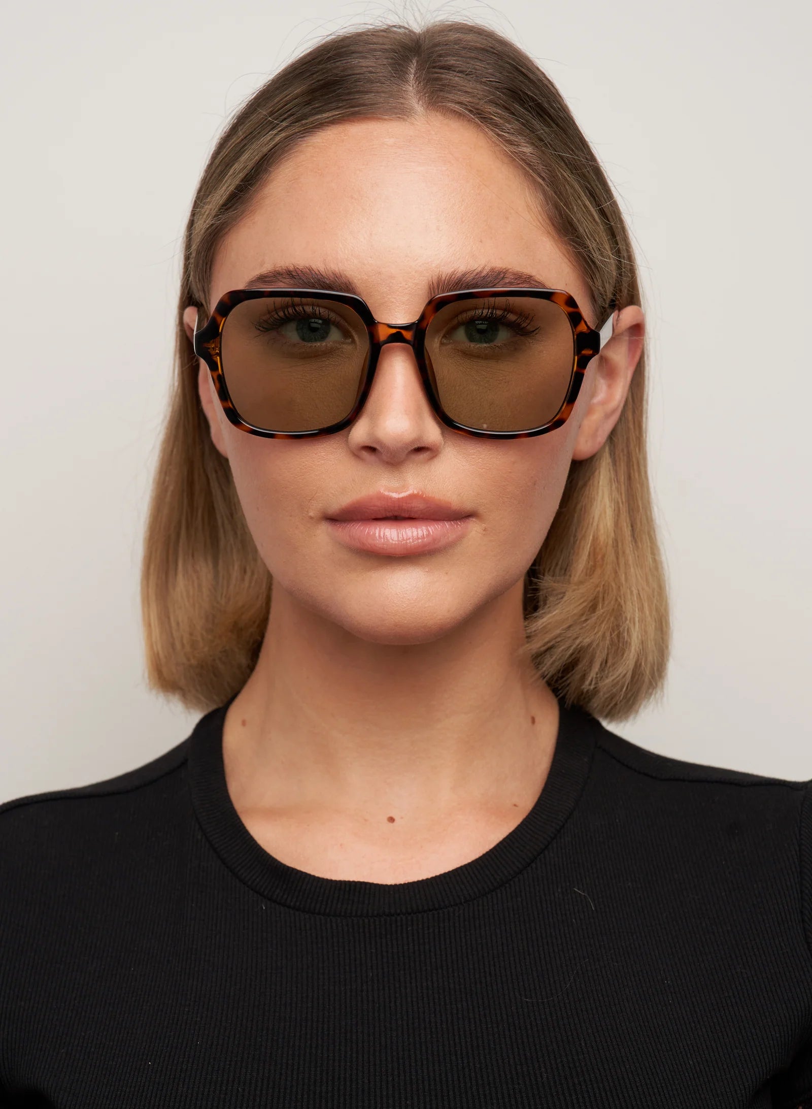 Sady Sunglasses in Tortoise/Light Green