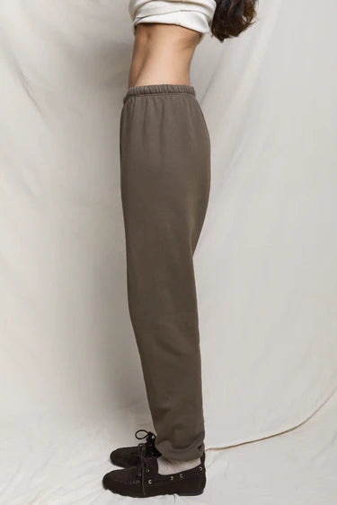 Stevie Easy Sweatpant in Dark Olive