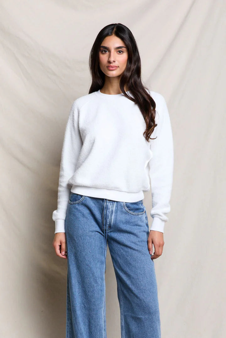Perfect White Tee Ziggy crew neck sweatshirt in white — front, on model