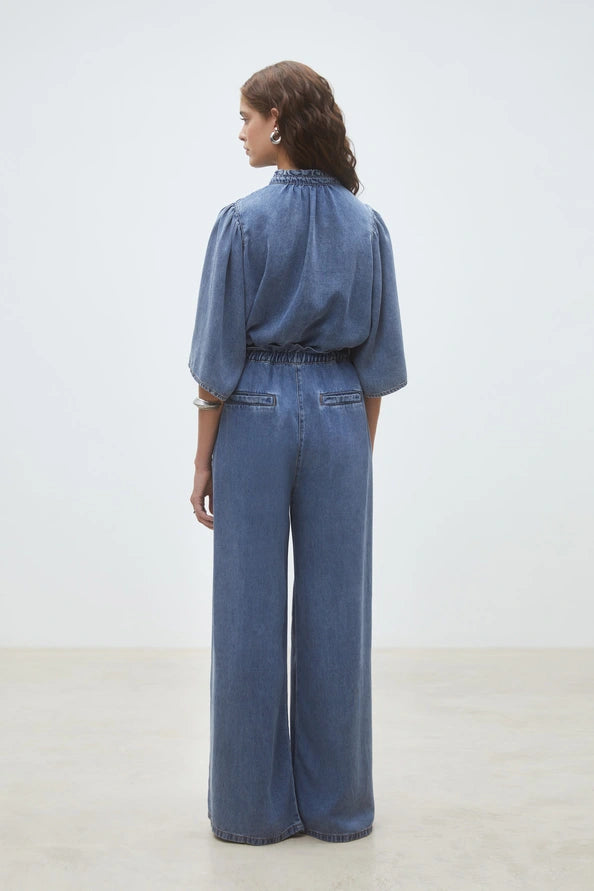 Reese Oversized High-Waisted Jeans — view 3