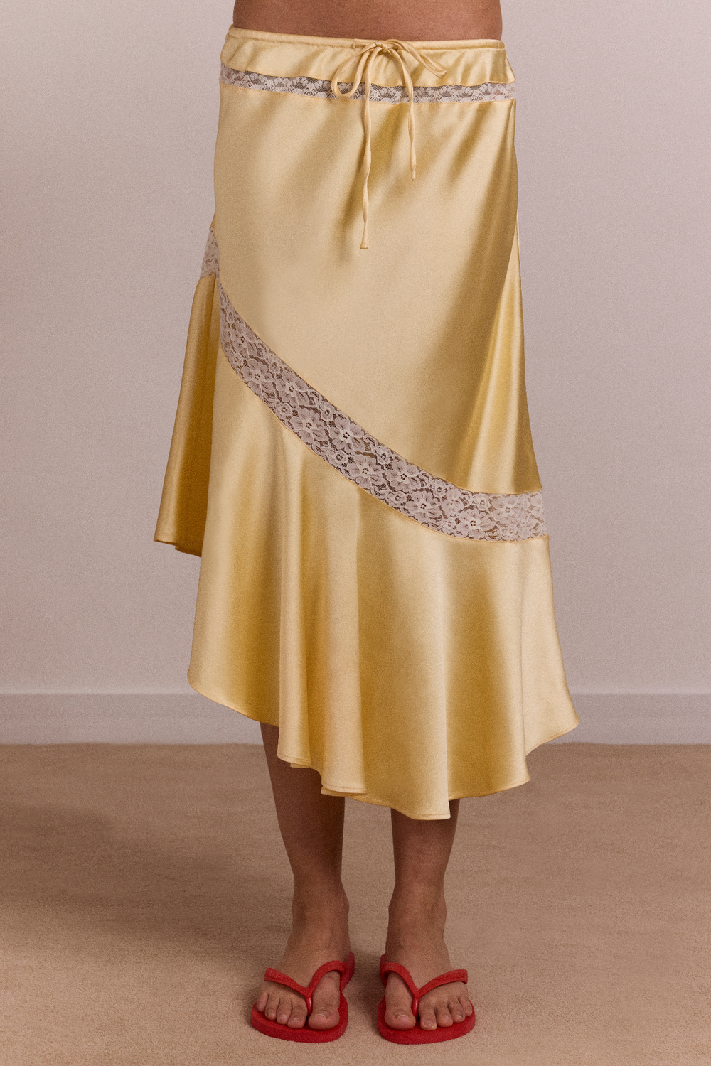 Delphia Satin Midi Skirt in Yellow