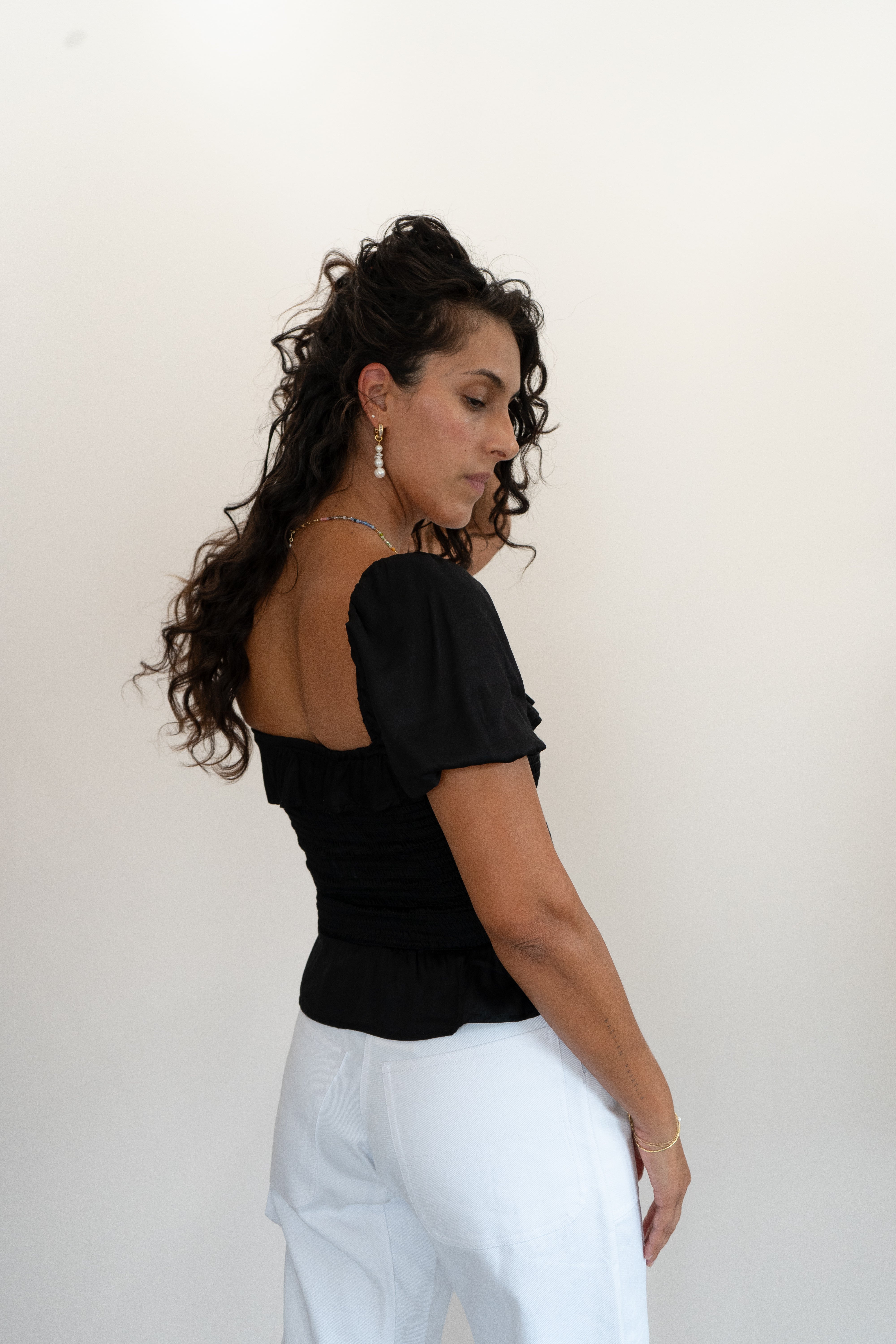 Luna Top in Jet Black