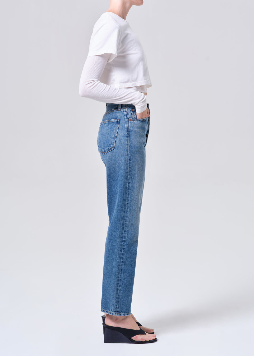 90's Pinch Waist Jean in Circulate — view 3