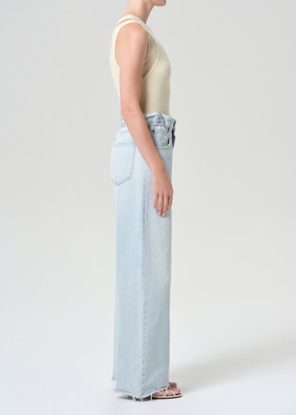 Lyonne Jean in Tangent — view 3