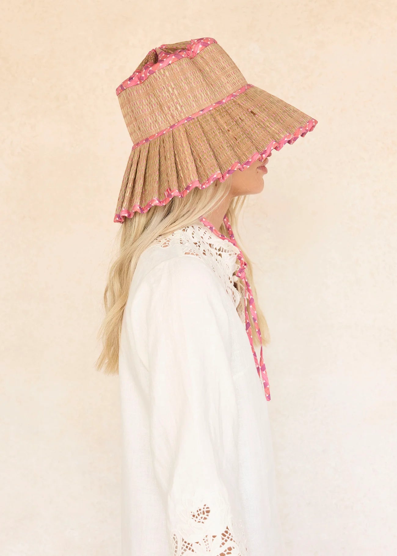 Luxe Capri Hat in Beachfront