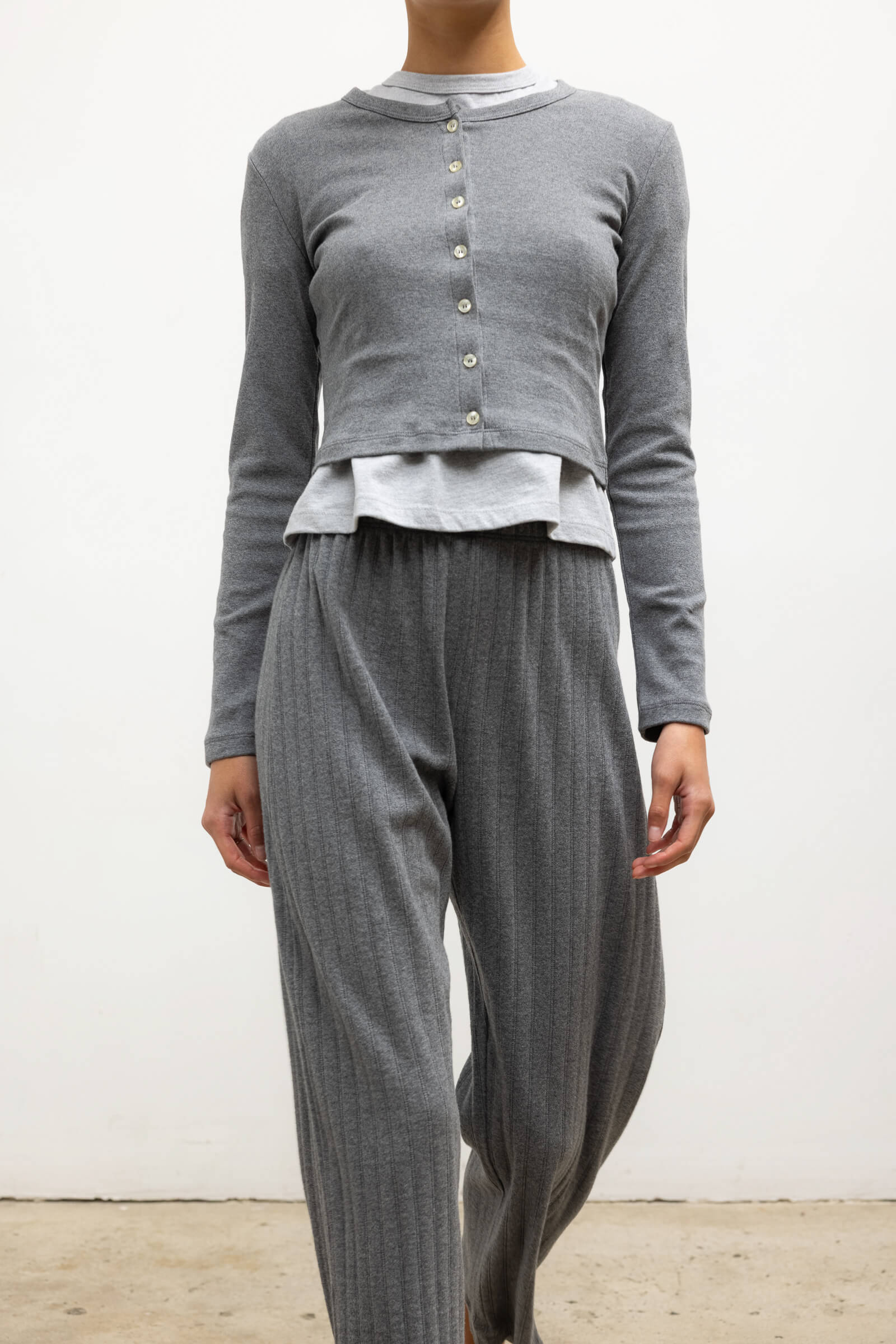 Nando Cardigan in Granite