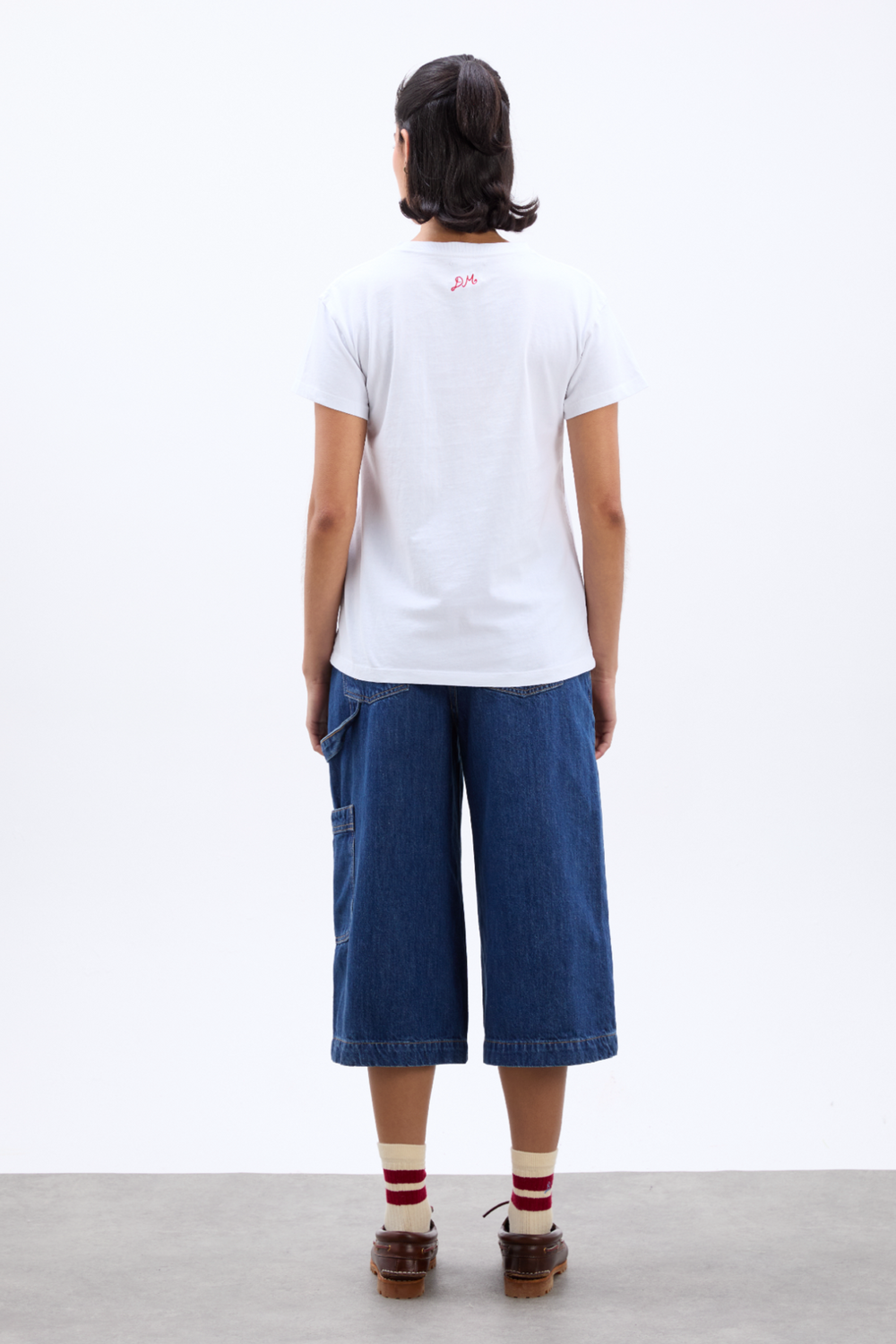 Crabby Bow Shrunken Tee in White — view 3