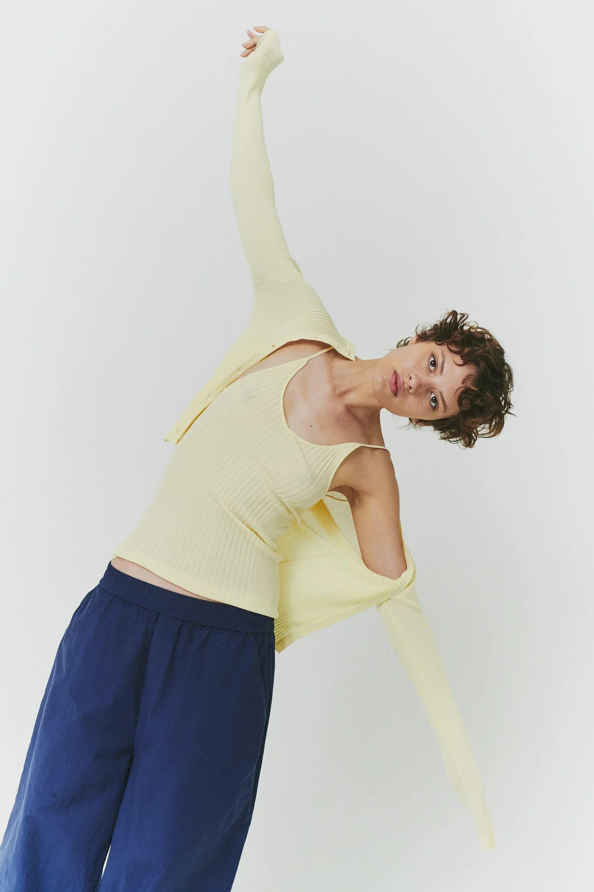Light Weight Vary Rib Knit Cardigan in Butter