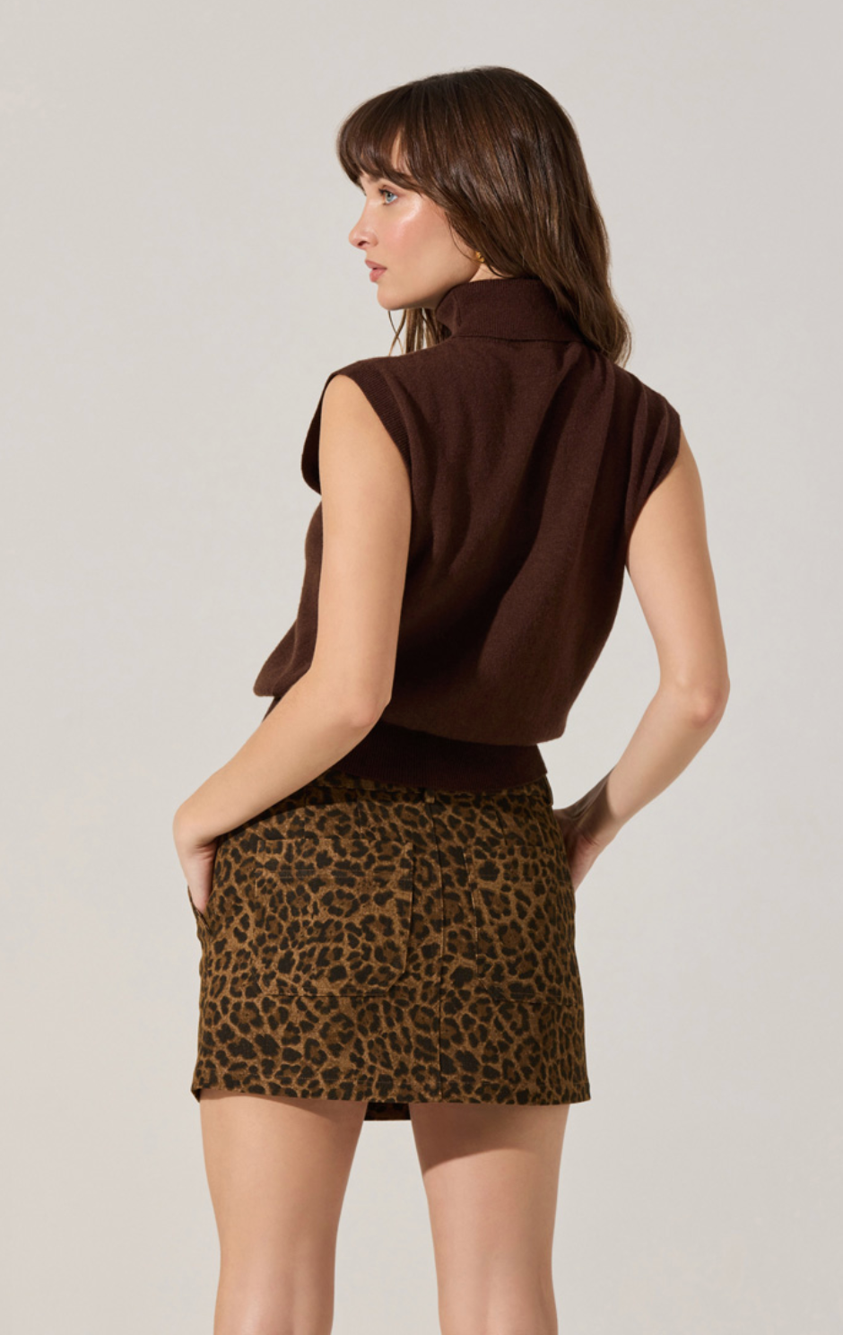 Avah Sweater in Brown