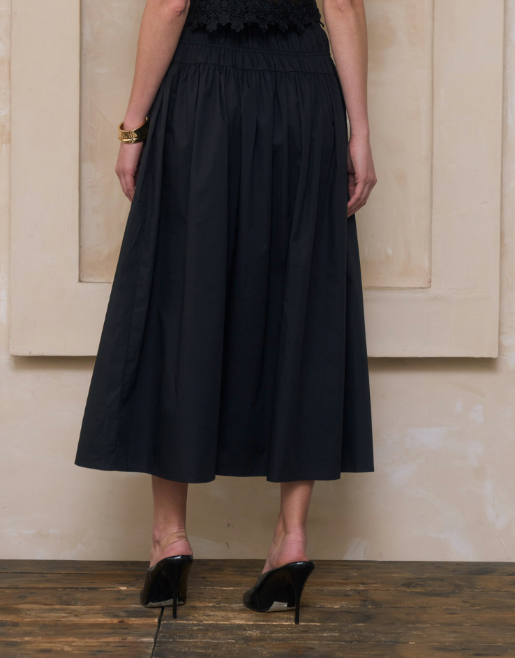 Embroidered Floral Elasticated Midi Skirt