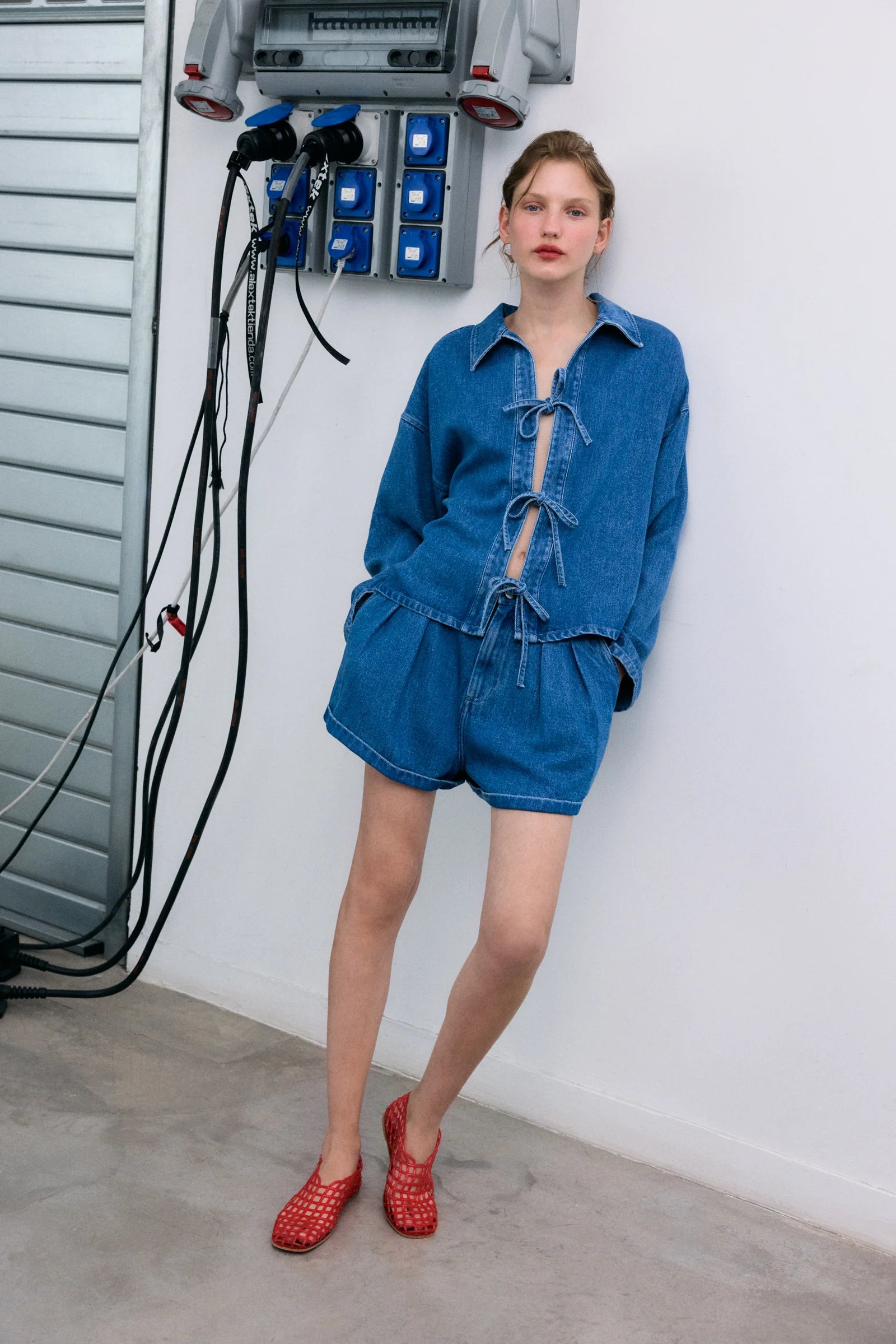 Tencel Woman Short in Mid Denim