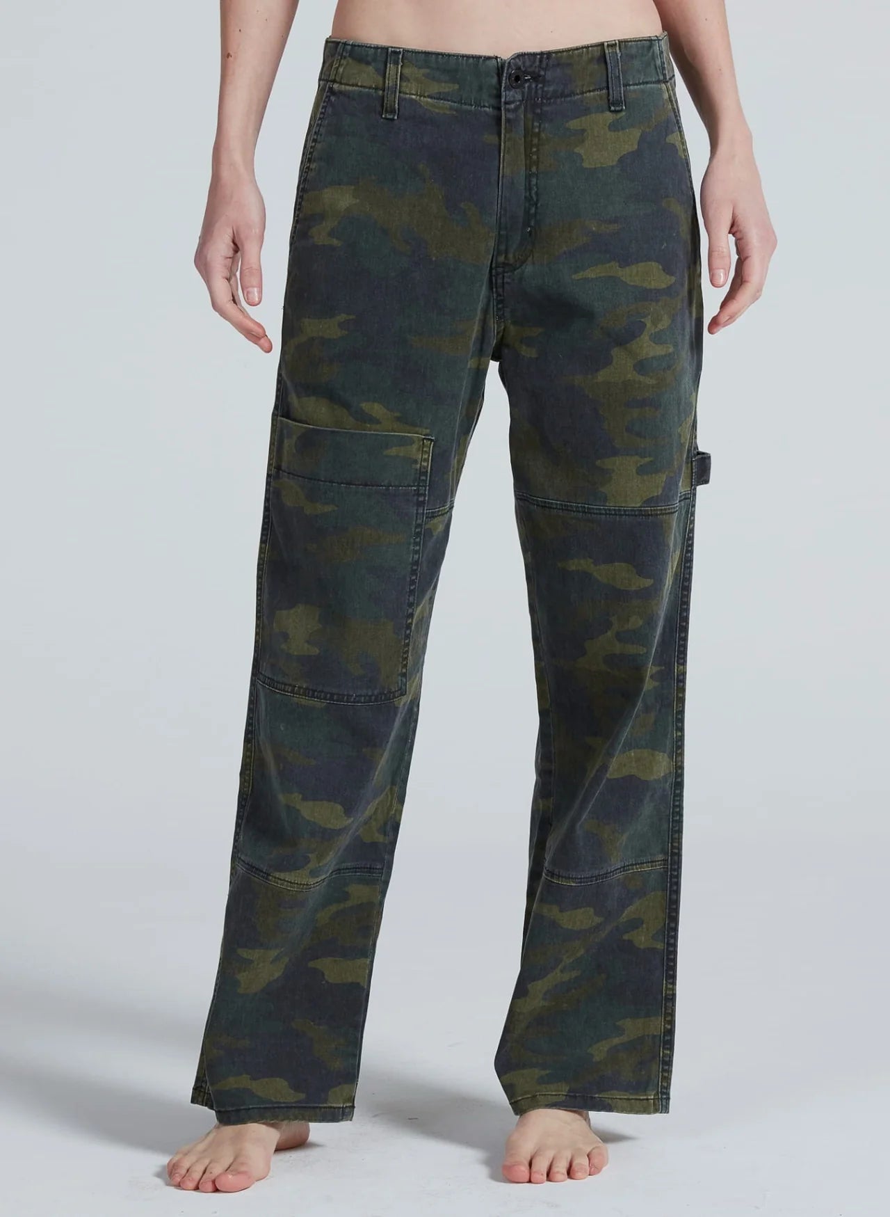 Carpenter Pant in Camo