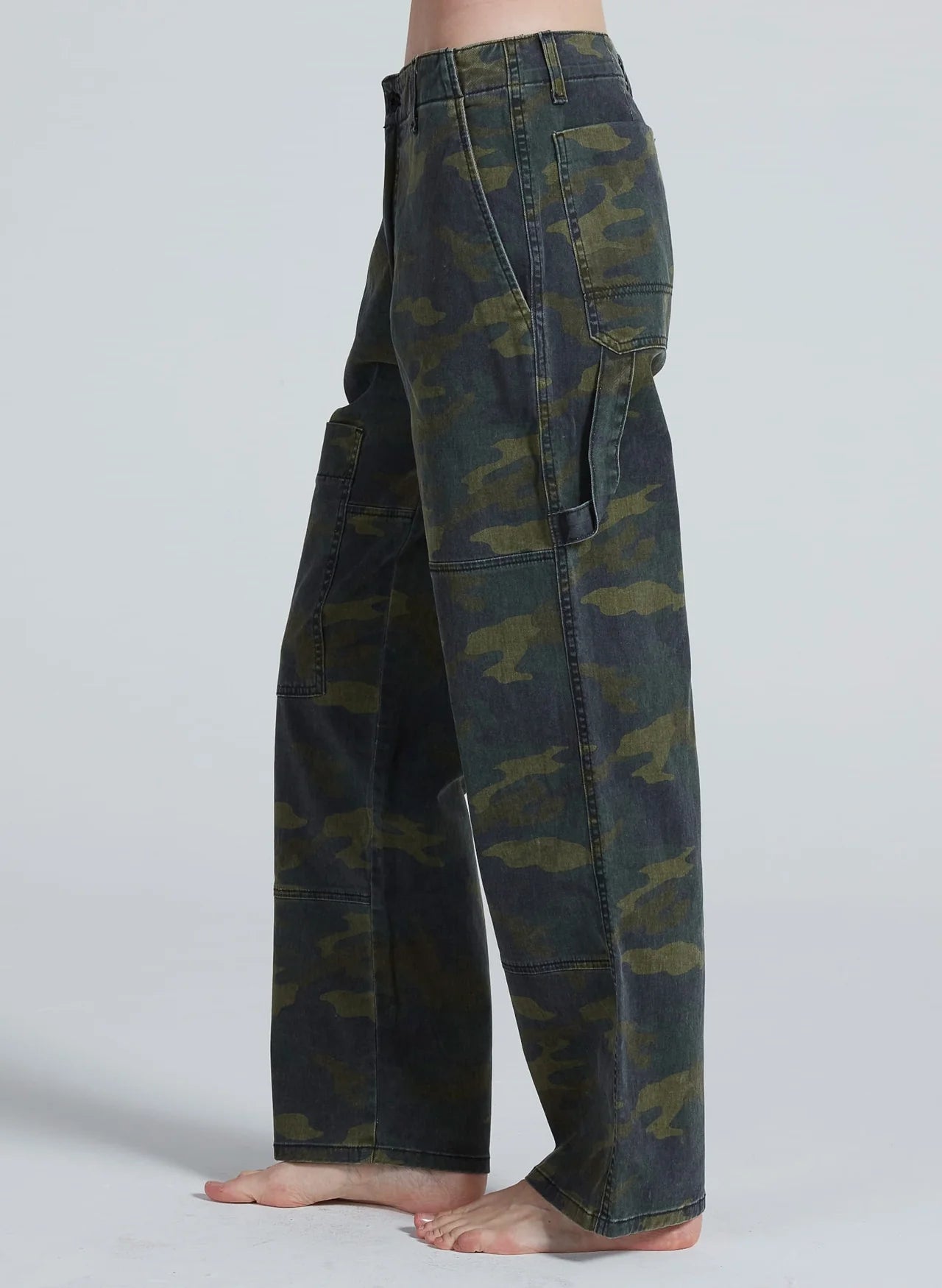Carpenter Pant in Camo