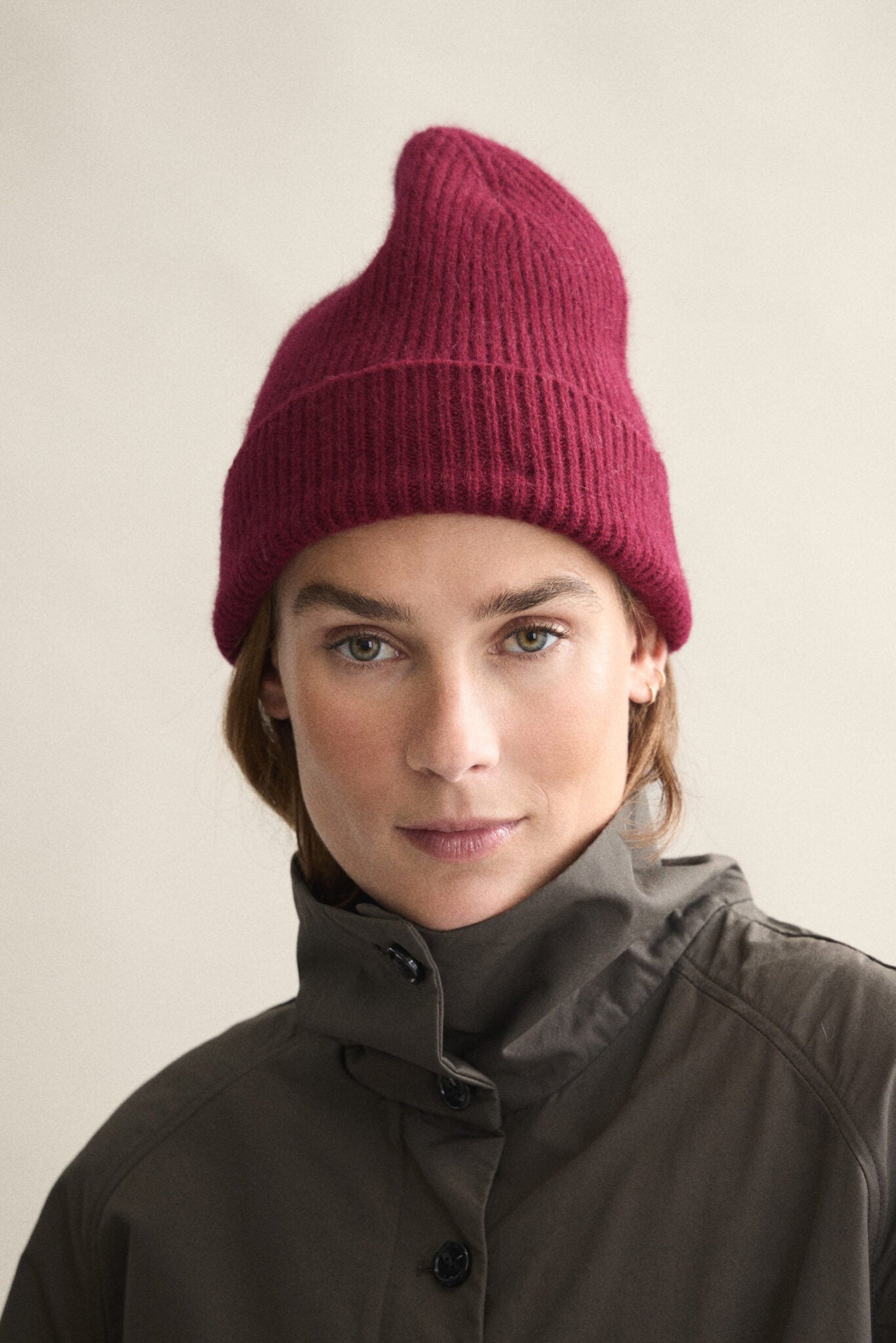 Le Bonnet Beanie in Wine