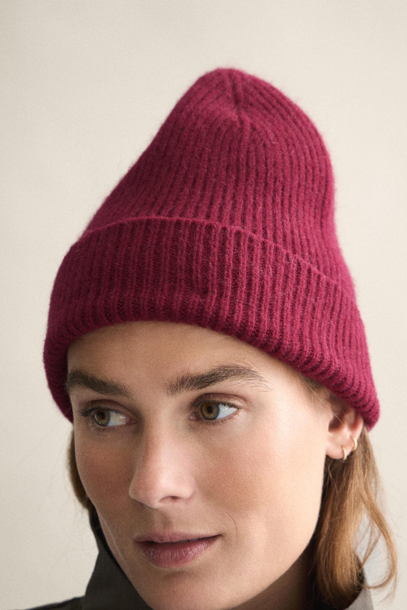 Le Bonnet Beanie in Wine — view 3