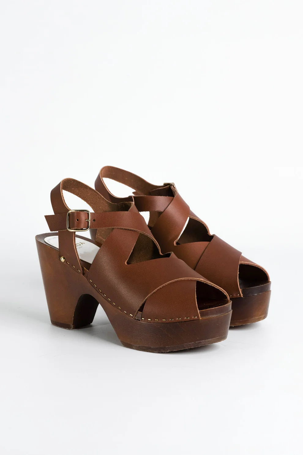 Yalta Clog in Havana