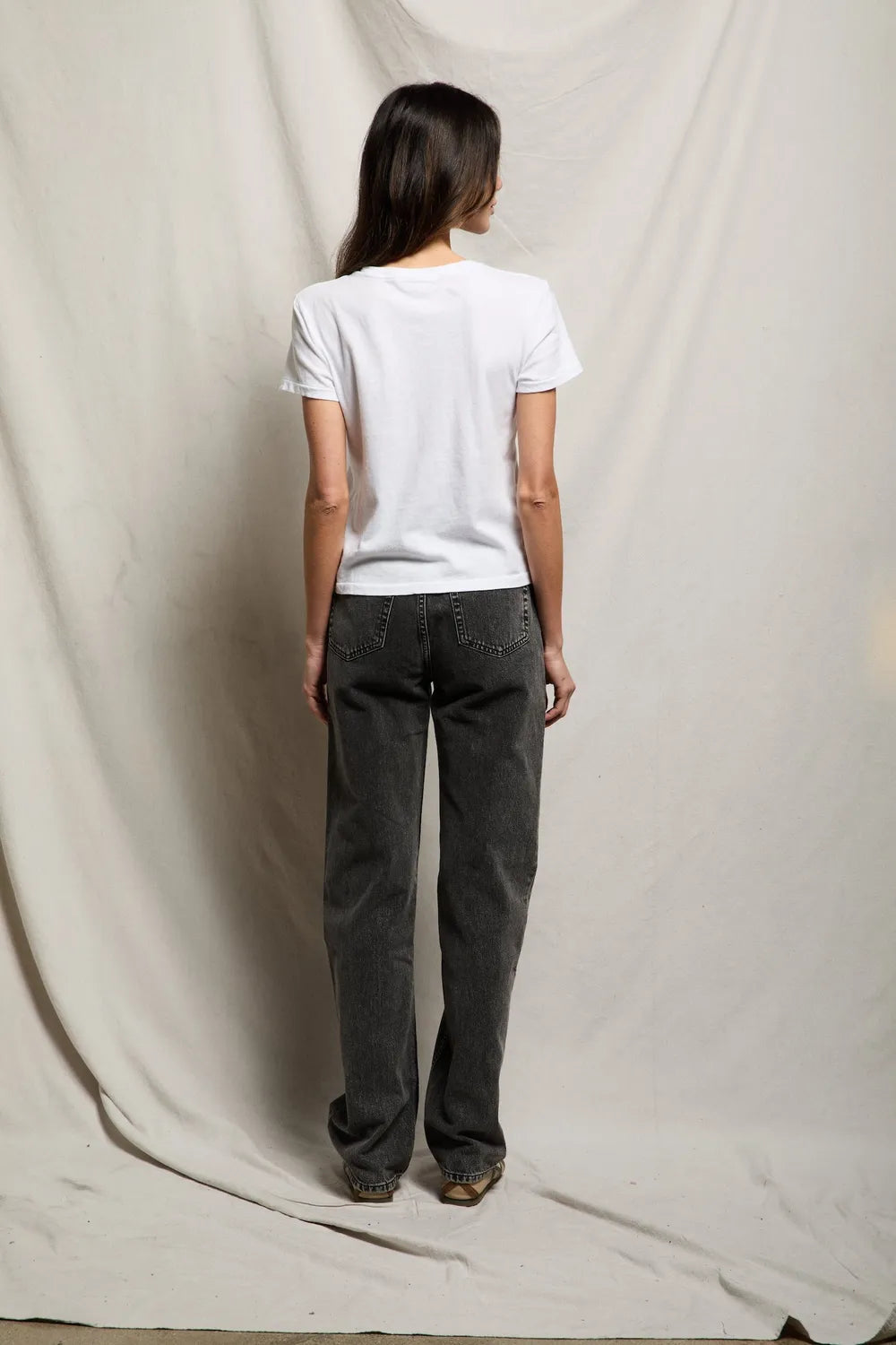 Lisa Recycled Cotton Fitted Tee in White view 3