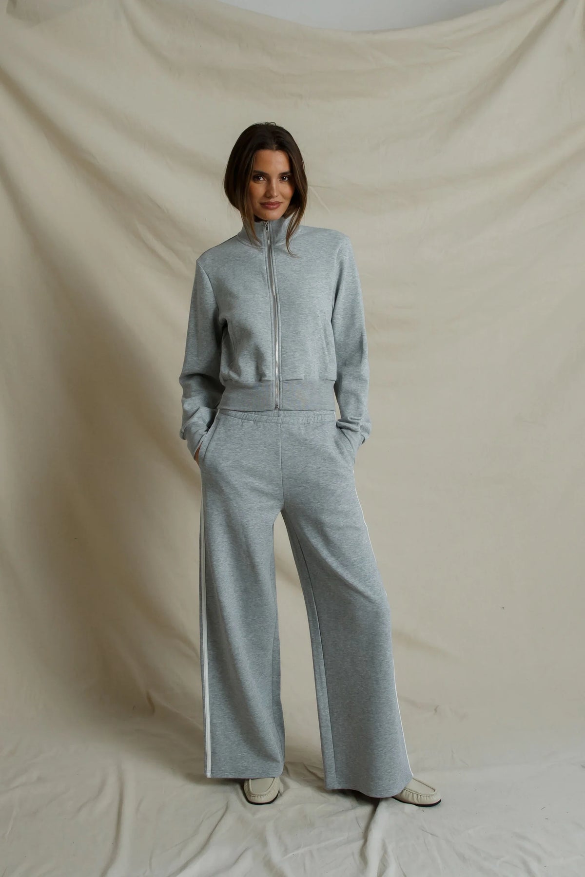 Mikos Pureform Wide Leg Pant in Heather Grey - view 5