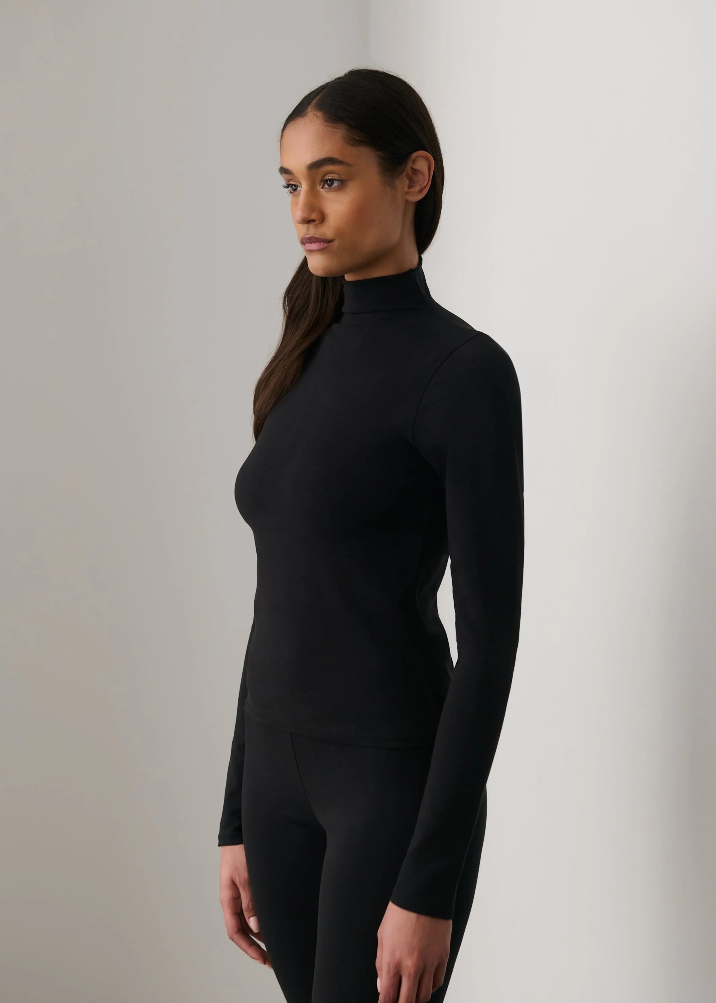 Base Long Sleeve Mock Neck in Black