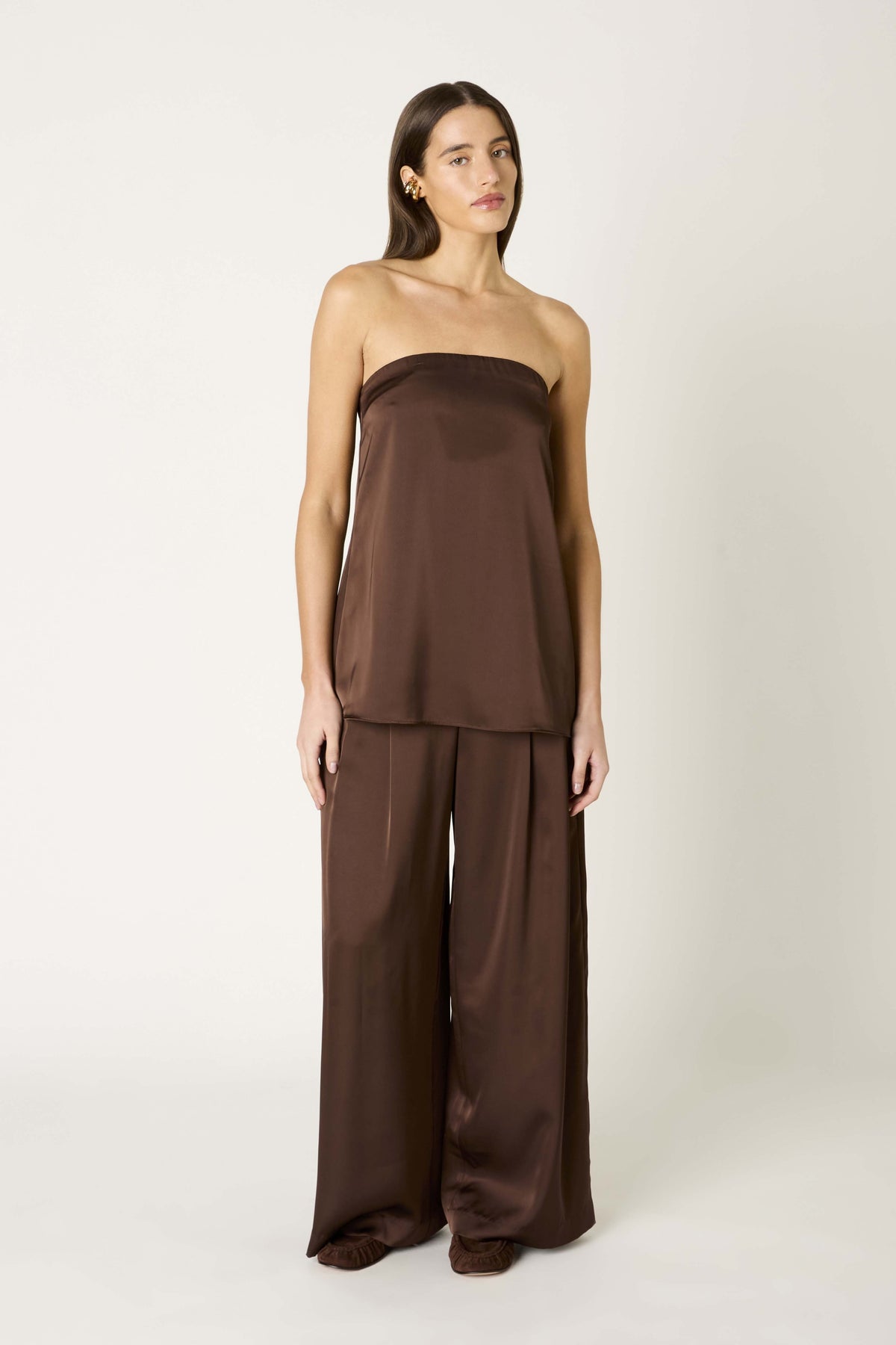 Hartfield Pant in Chocolate — front