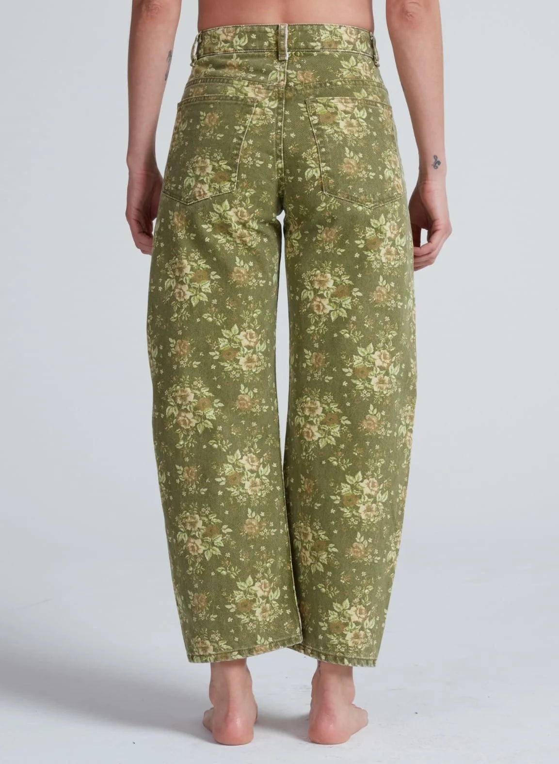 Twisted Barrel Pant in Floral Camo — back view