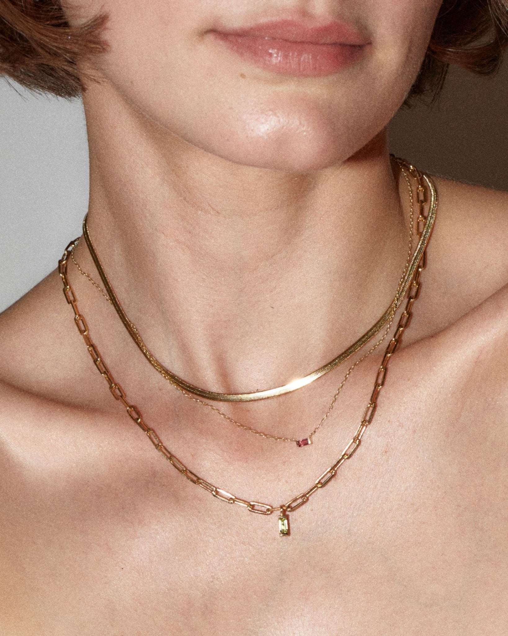 DEAR NEIGHBOR Thin Gold Herringbone Chain - Dear Neighbor